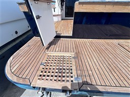 SANREMO 34 FLY 2008 RYB (1)