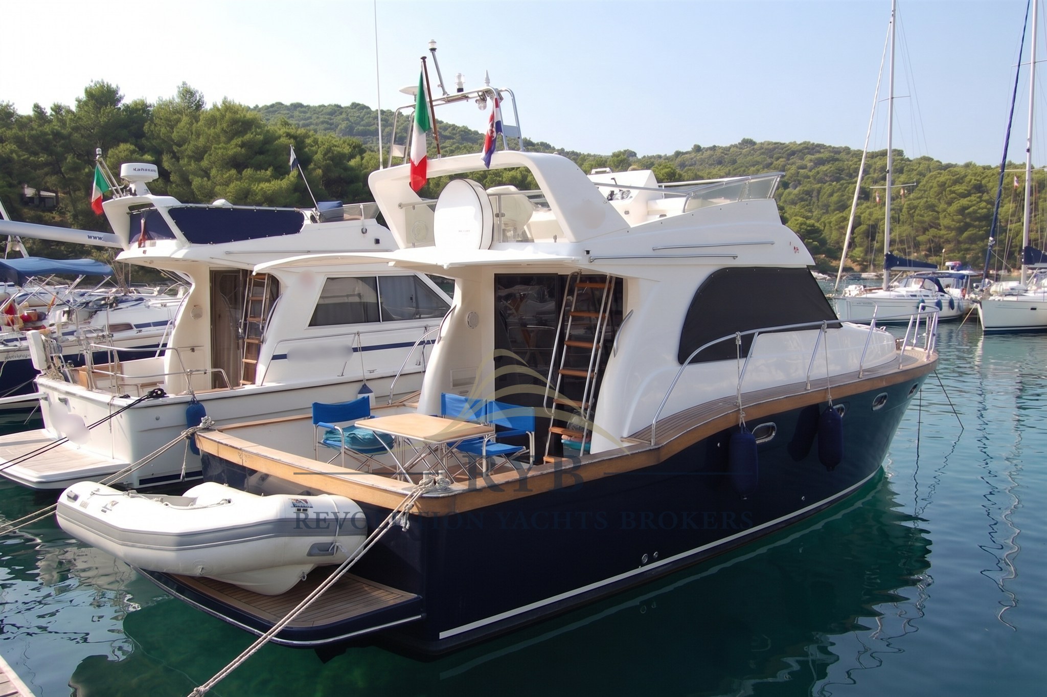 SANREMO 34 FLY 2008 RYB (1)