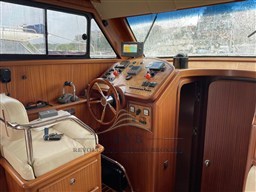 SANREMO 34 FLY 2008 RYB (2)