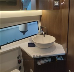 BENETEAU ANTARES 11 2021-2023 RYB (31)