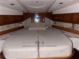 MIRA 44 2004 RYB (16)