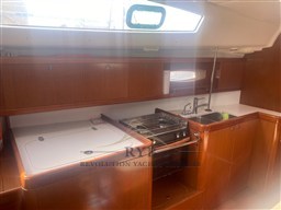 BENETEAU OCEANIS 40 2010 RYB (29)