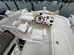 FAETON MORAGA 11.80 2005 RYB (3)