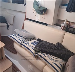 MANO' MARINE 28.50 2008 RYB (5)