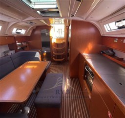 BAVARIA 41S 2017 RYB (10)