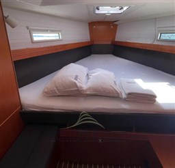 BAVARIA 41S 2017 RYB (8)