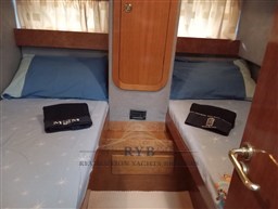 PIANTONI HARMONY 42 FLY 1989 RYB (8)