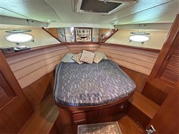 UNIESSE 42 1990 FLY RYB (17)