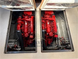 TORNADO 38 1984 RYB (23)