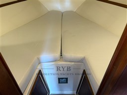 TORNADO 38 1984 RYB (7)