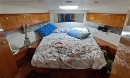 ALPA 42 2001 RYB (11)