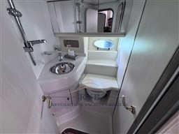 CRANCHI 40 FLY 2005 RYB (24)
