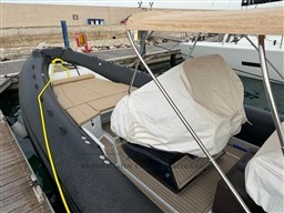 STINGHER 32 GT 2019 RYB (43)