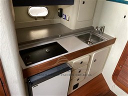 SUNSEEKER 36 RAPALLO 1987 RYB (14)