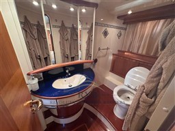 AZIMUT 62 2006 RYB (22)