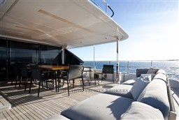 CUSTOM LINE GT 262 2021 RYB (27)