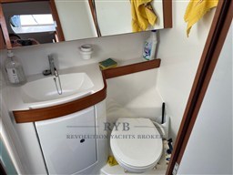 BENETEAU OCEANIS 43 2008 RYB (37)