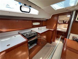 BENETEAU OCEANIS 40 2007 RYB (23)