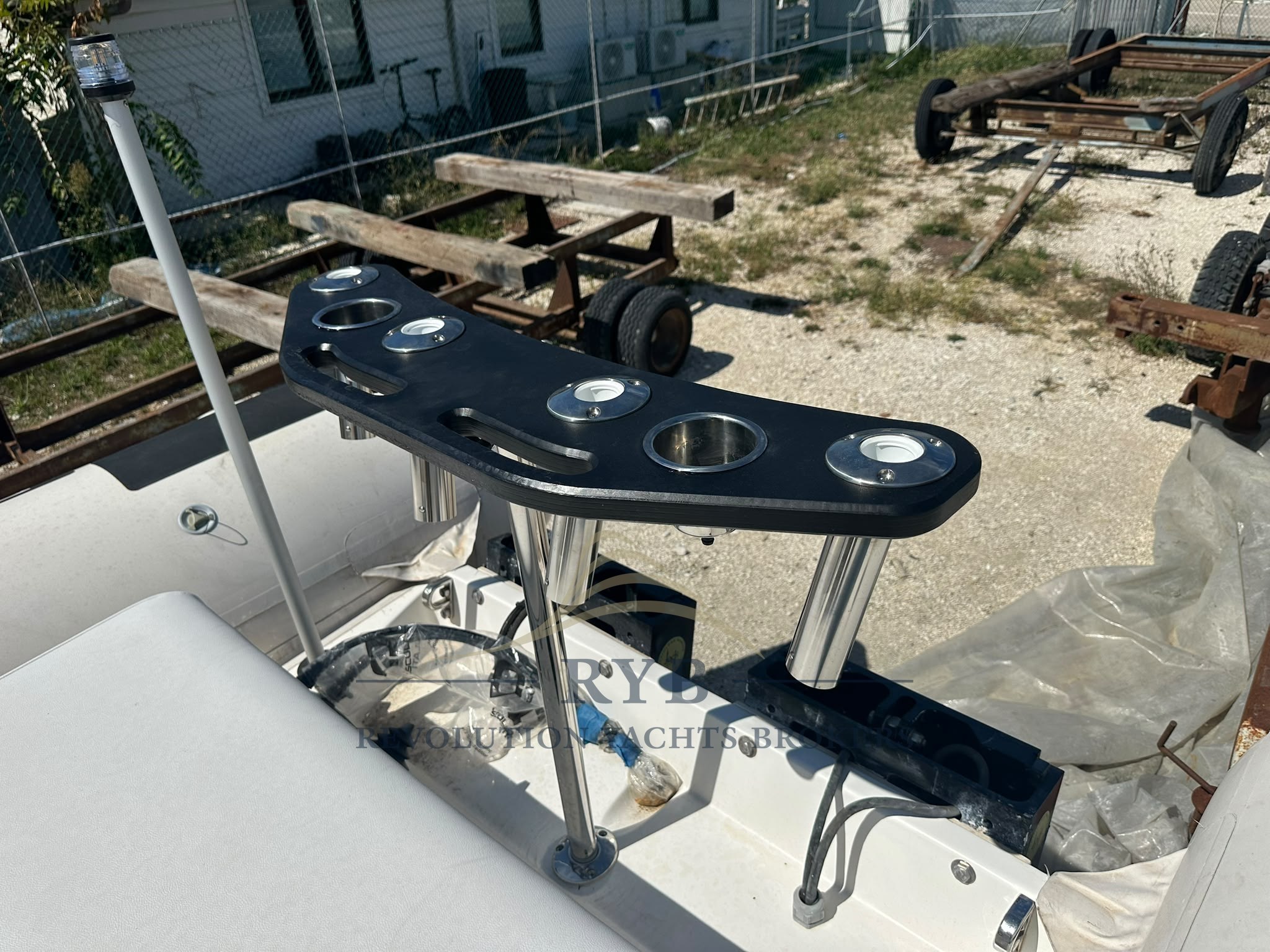 RIB CAT 24 2004 RYB (6)