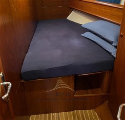 JEANNEAU SUN ODYSSEY 45.2 2003 RYB (24)