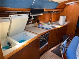 JEANNEAU SUN ODYSSEY 45.2 2003 RYB (12)