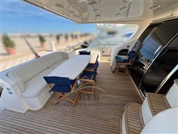 AZIMUT 68 E 2010 RYB (21)