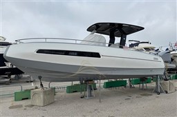 INVICTUS GTS 280 2024 RYB (3)
