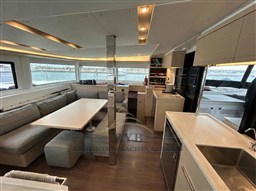 LAGOON 46 2022 RYB (48)