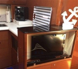 JEANNEAU PRESTIGE 42 S 2010 RYB (43)