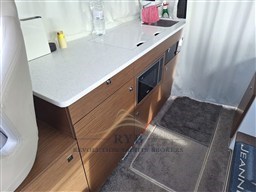 JEANNEAU MERRY FISHER 10.95 2022-2023 RYB (12)