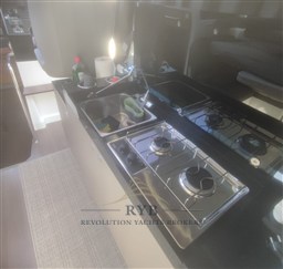 BENETEAU ANTARES 11 2021-2023 RYB (8)