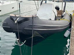 STINGHER 32 GT 2019 RYB (46)