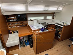 JEANNEAU SUN ODYSSEY 440 2021 RYB (8)