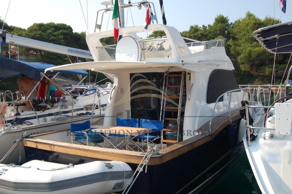 VIKING MARINE SANREMO 34 FLY 2008 RYB (2)