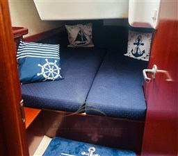 BENETEAU OCEANIS 473 CLIPPER 2002 RYB (11)