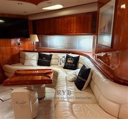 SUNSEEKER PREDATOR 56 2001 RYB (2)