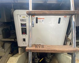 FERRETTI 620 1999 RYB (25)