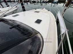 FAETON MORAGA 11.80 2005 RYB (5)