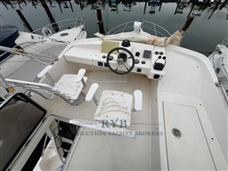 FAETON MORAGA 11.80 2005 RYB (3)