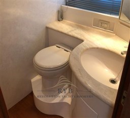 PERSHING 54 2001 RYB (13)