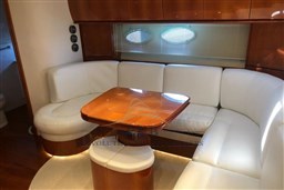 PERSHING 54 2001 RYB (17)