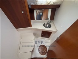 FAETON MORAGA 11.80 2005 RYB (12)