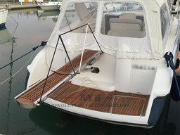 WINDY 37 GRAND MISTRAL 2005 RYB (23)