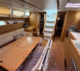 JEANNEAU SUN ODYSSEY 44i 2009 RYB (7)