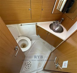 JEANNEAU SUN ODYSSEY 44i 2009 RYB (15)