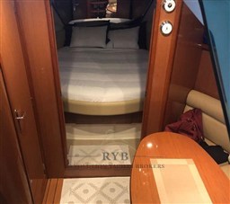 JEANNEAU PRESTIGE 34 2009 RYB (2)