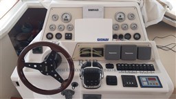 MIRA 44SC 2011 RYB (18)