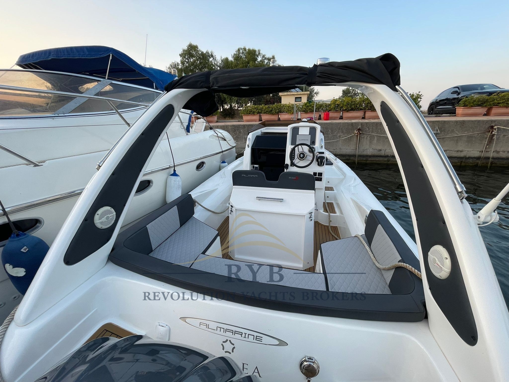 ALMAR 820 2023 RYB (16)