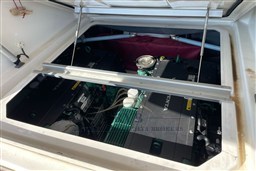 CRANCHI M44 HT 2017 RYB (19)