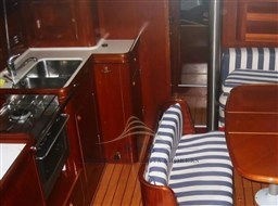BENETEAU OCEANIS 411 CLIPPER 2003 RYB (4)